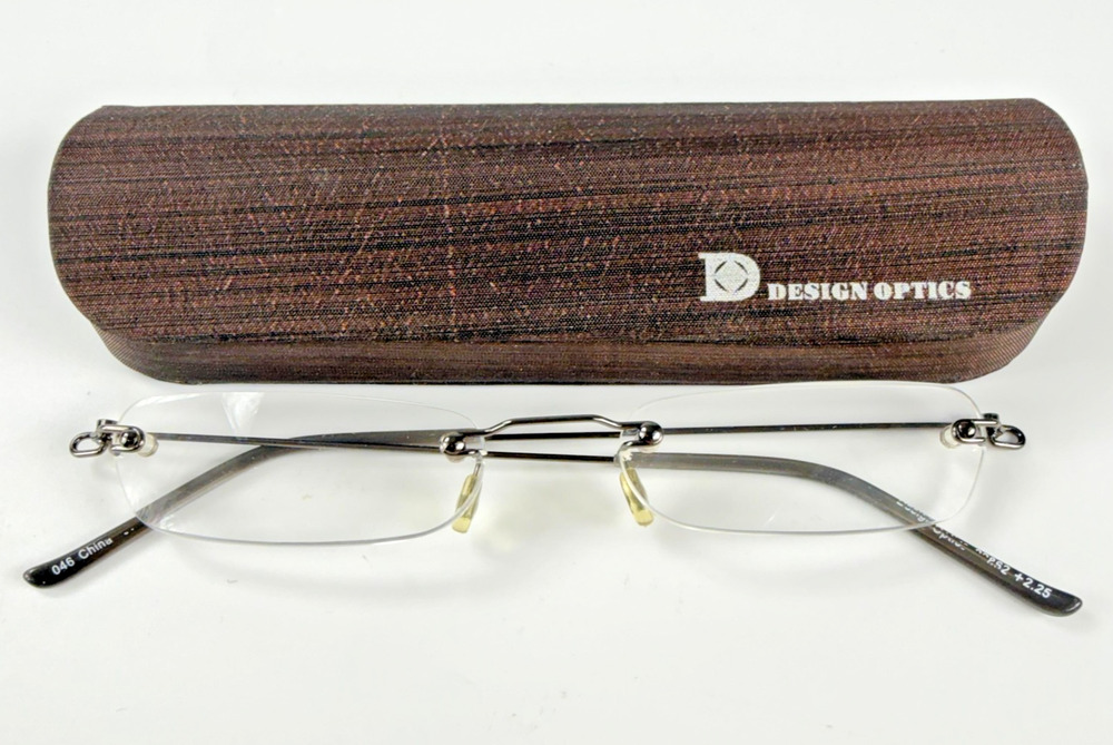 Design Optics Silver Mens Rimless Geometric +2.25 Reading Eyeglasses and Case